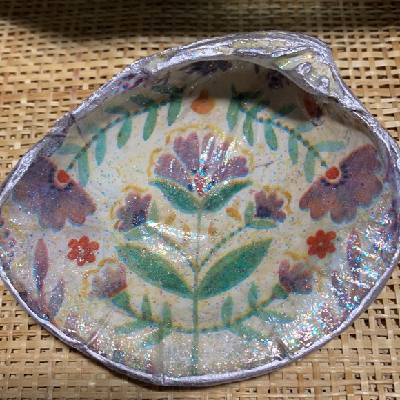 Floral Designed Decoupage Trinket Dish - Picture 6 of 9